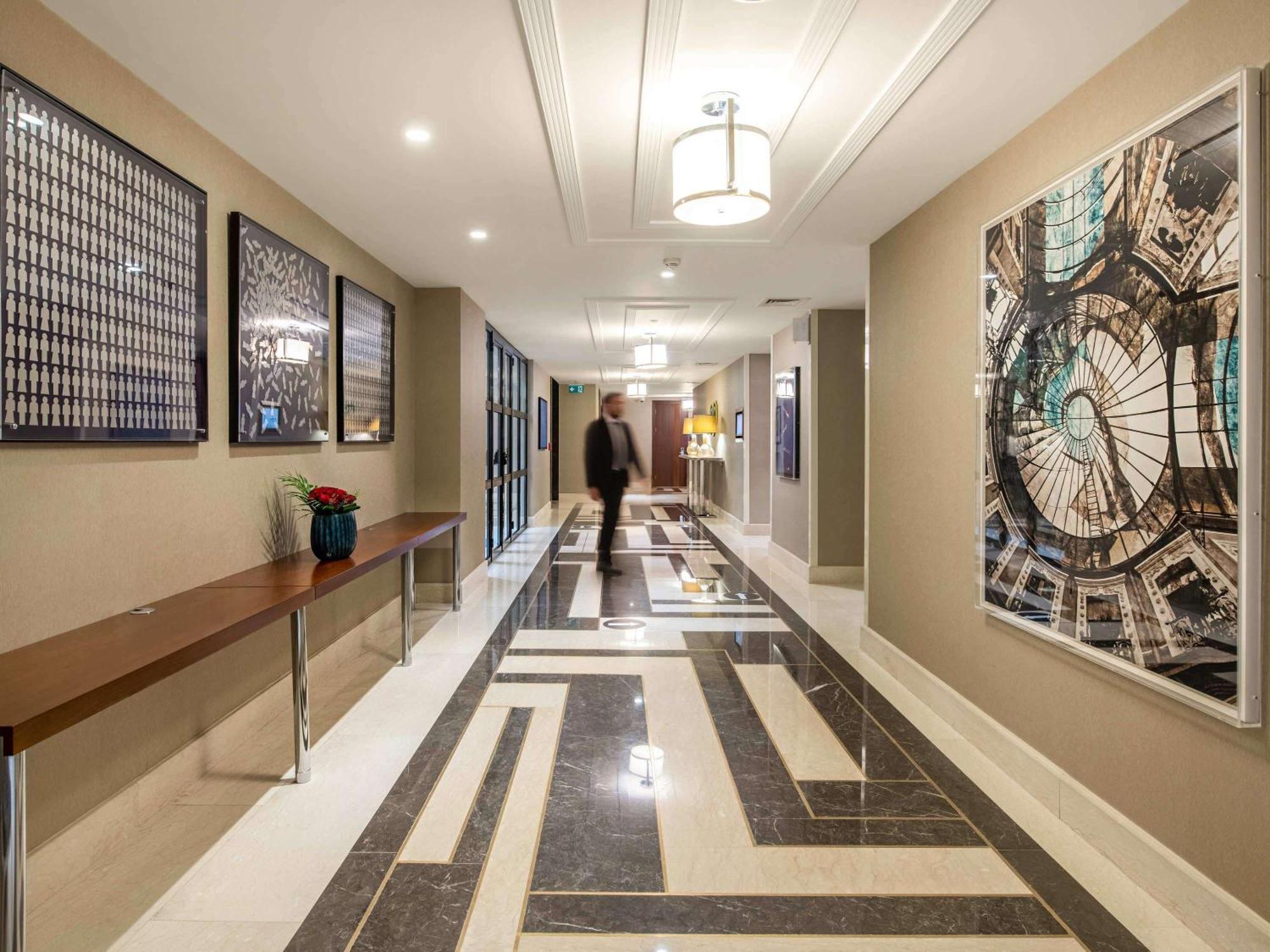 The Artisan Istanbul Mgallery Eksteriør billede The hotel's interior